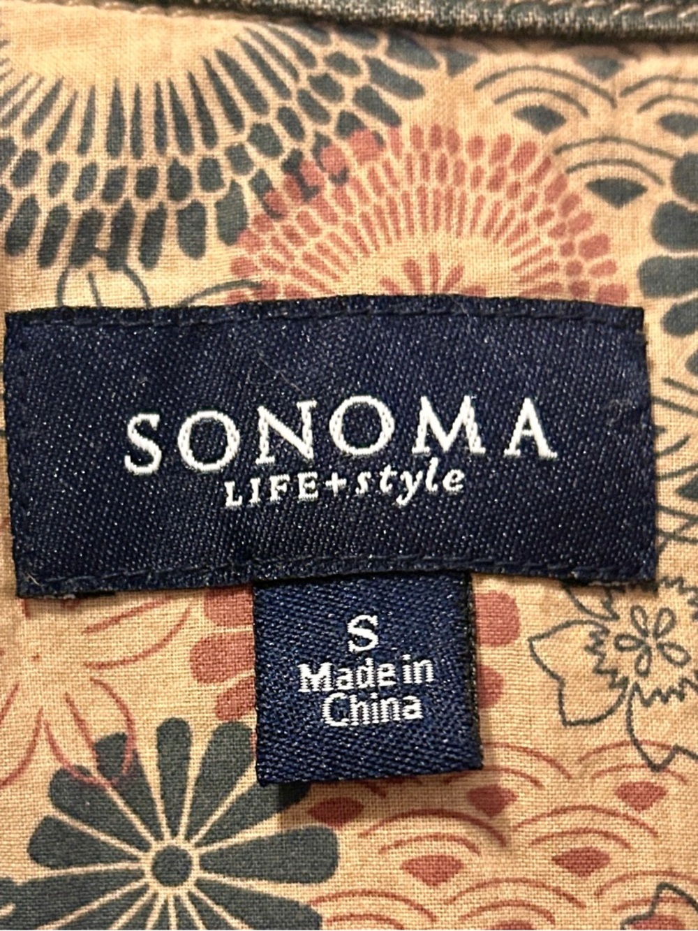 Sonoma Cropped Denim Jacket Women’s Small - Picture 6 of 8